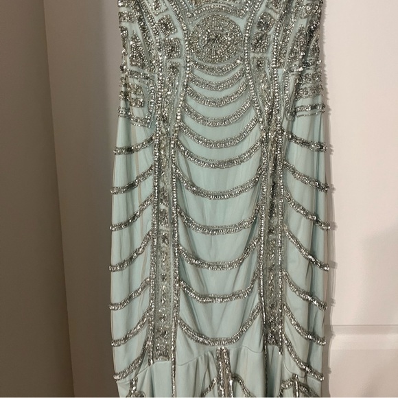 Aidan Mattox Beaded Gown - Picture 5 of 8